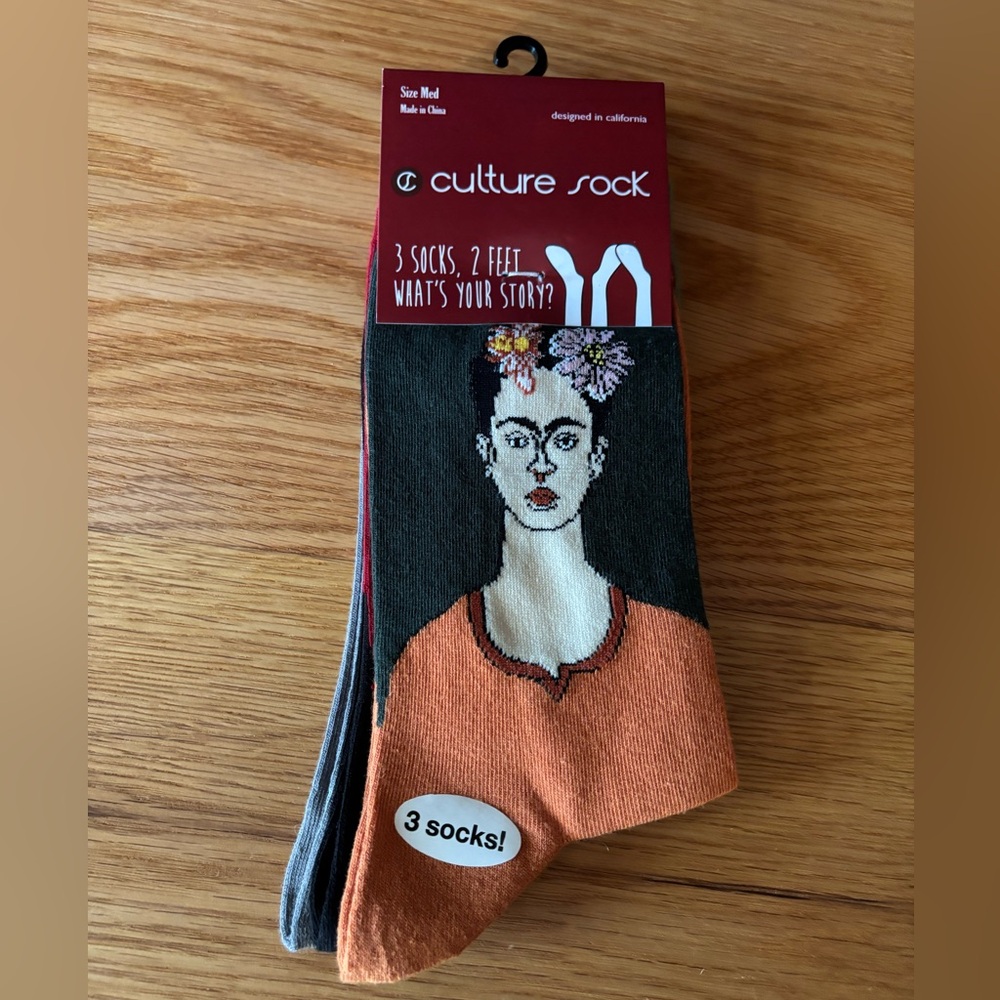Frida Kahlo Orange and Gray Casual Socks